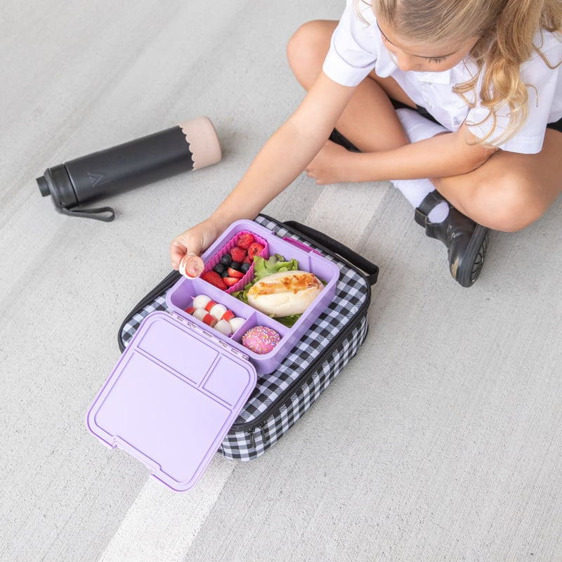 files/large-insulated-lunch-bag-for-keeping-food-cool-by-montii-co-black-gingham-co-yum-kids-store-193.jpg