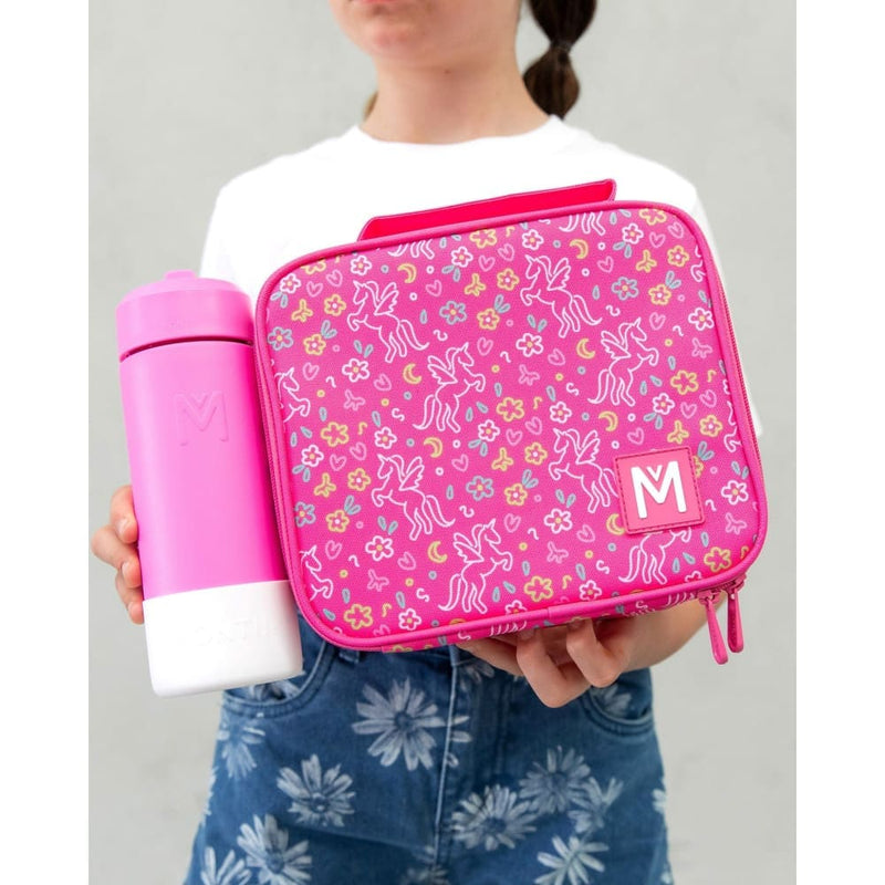 files/unicorn-magic-medium-insulated-lunch-bag-for-cool-food-by-montii-co-yum-kids-store-close-person-pink-602.jpg