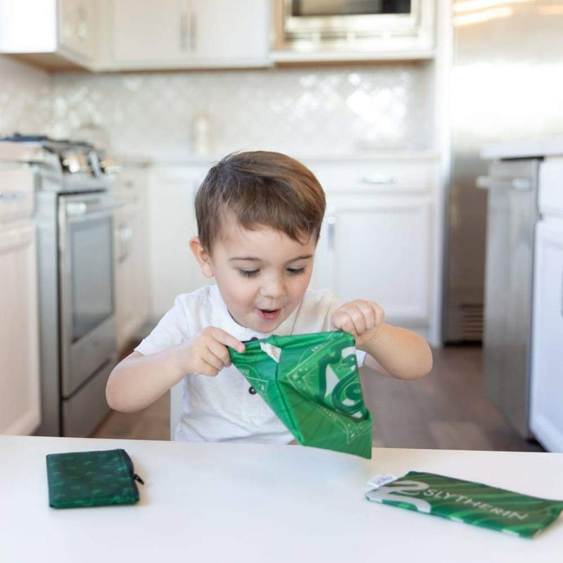 products/bumkins-reusable-sandwich-snack-bags-3-pack-slytherin-yum-kids-store-child-toddler-play-755.jpg