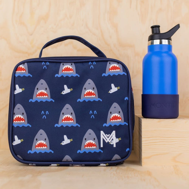 products/sharks-medium-insulated-lunch-bag-for-cool-food-by-montii-co-yum-kids-store-azure-luggage-bags-941.jpg