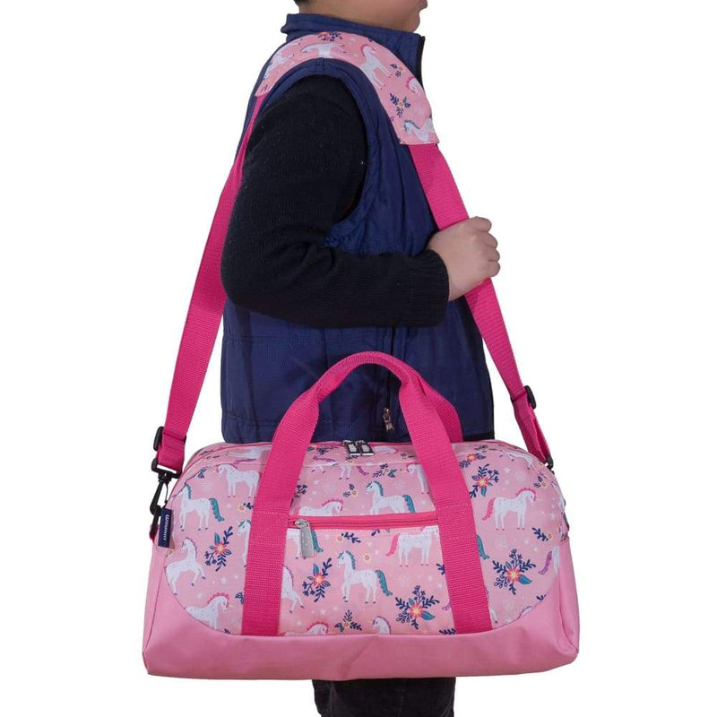 products/wildkin-overnight-duffle-bag-magical-unicorns-yum-kids-store-handbag-pink-magenta-702.jpg